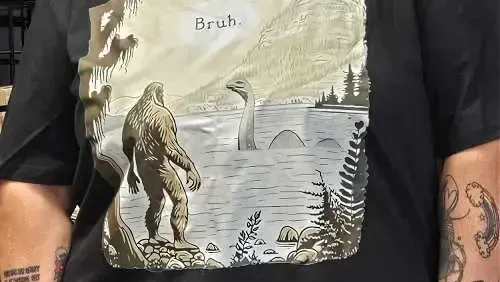 customized_Bigfoot%20Shirt_f8c6502c-193e-4659-b520-e1a79a2d750f.webp