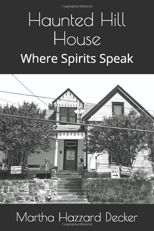 Haunted Hill House: Donde los espíritus hablan